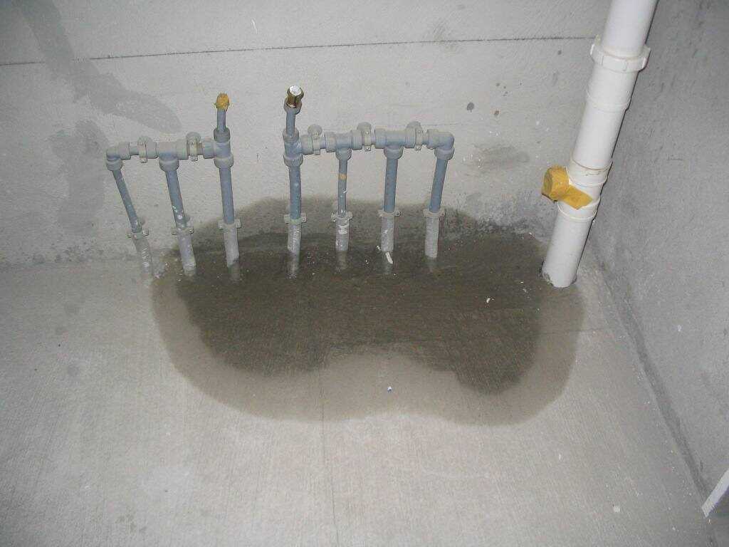 水管接头如果漏水怎么解决  什么原因导致水管漏水