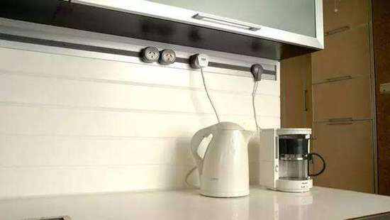关于厨房电器插座高度的设定和安装须知