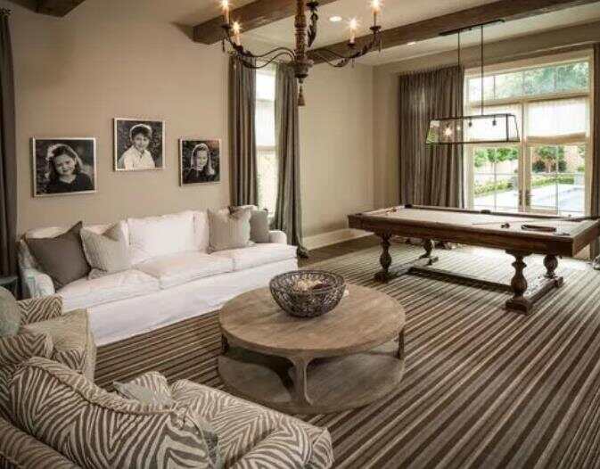客厅软装设计地毯颜色搭配有哪些技巧 卧室地毯怎样设计