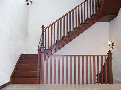 楼梯扶手材质哪种材质更好更适合你