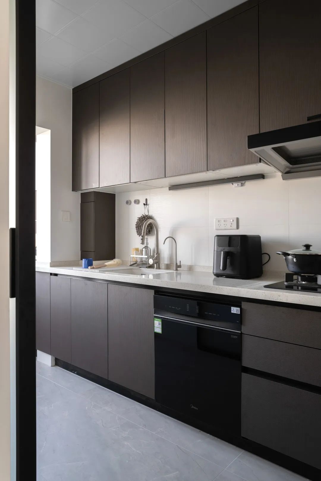 92m²两居室现代简约-厨房效果图