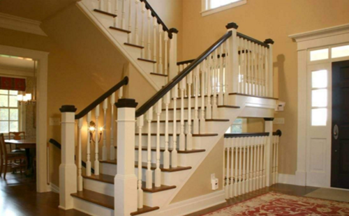 楼梯扶手的高度有哪些   栏杆高度应按照规范进行设计