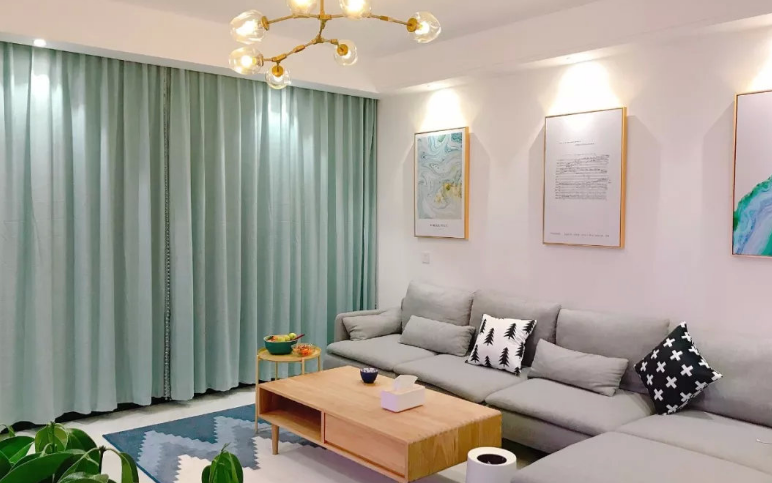 怎样做好客厅窗帘颜色搭配 季节与窗帘颜色搭配有影响吗