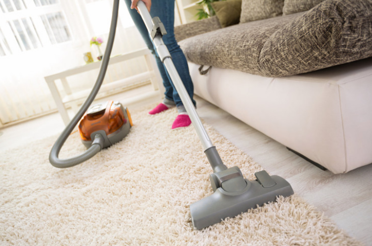 怎样做好地毯的清理保养
