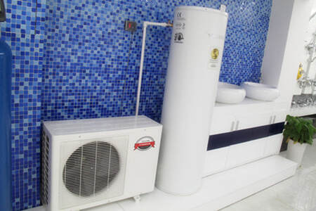 空气能热水器还要用电吗  如何安装空气能热水器
