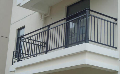 阳台护栏设计要注意哪些  阳台护栏安装标准