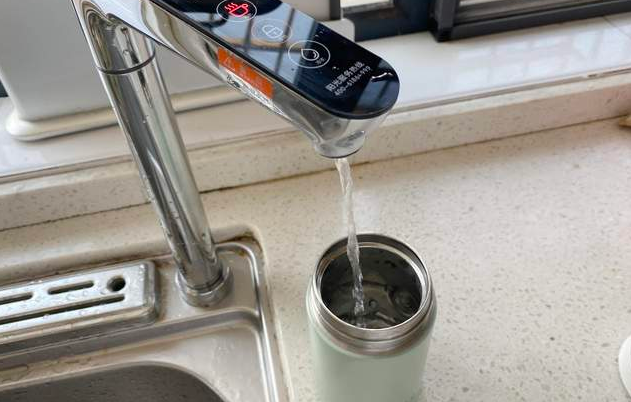 居家安装净水器好处有哪些 九阳净水机如何使用