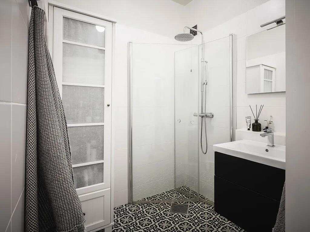 卫生间怎么做好干湿分离   1㎡也能拥有干湿分离的舒适淋浴区