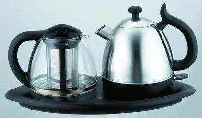 美的电热水壶日常保养方法   电热水壶清理壶锈五大方法