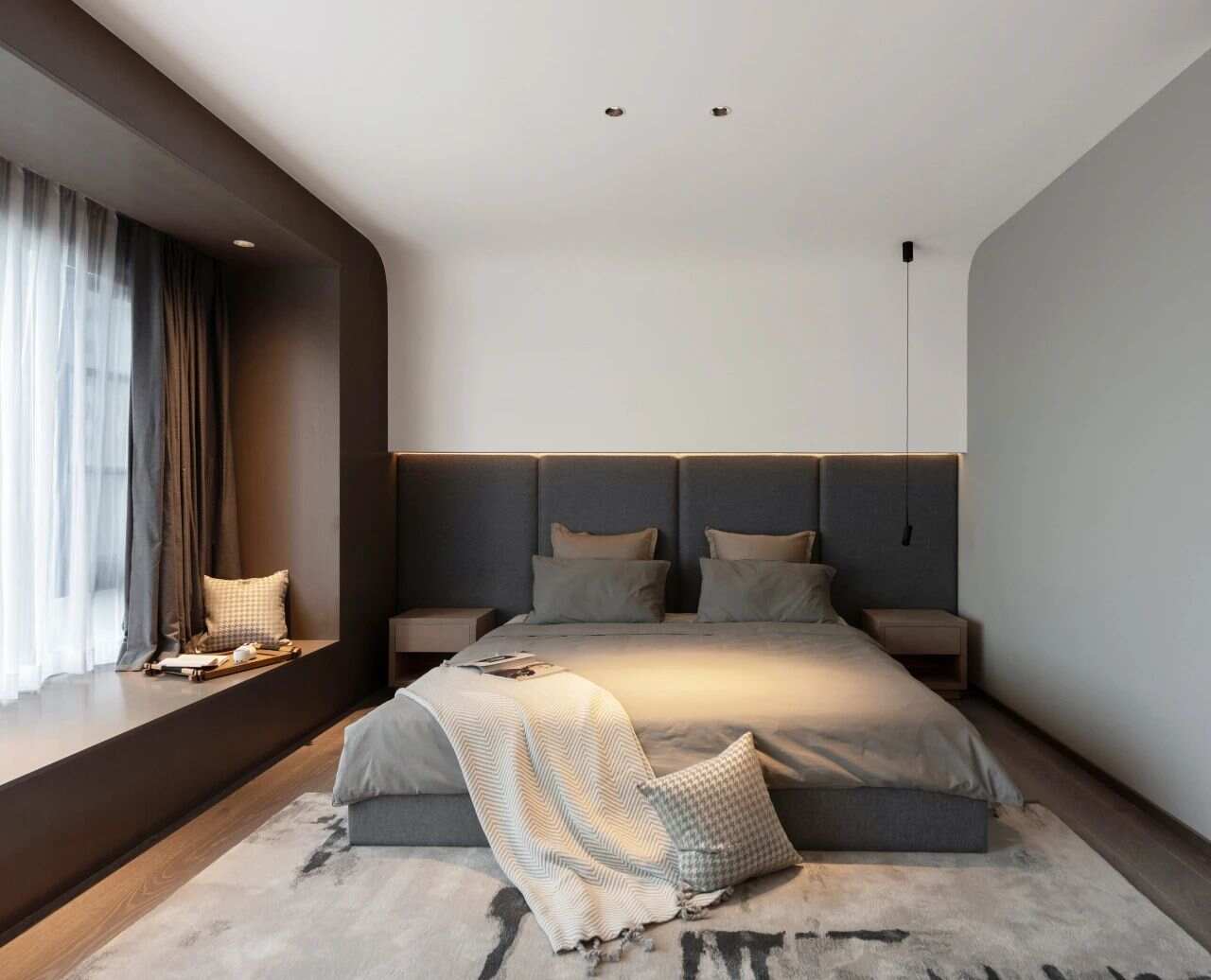 三居室现代简约卧室装修效果图