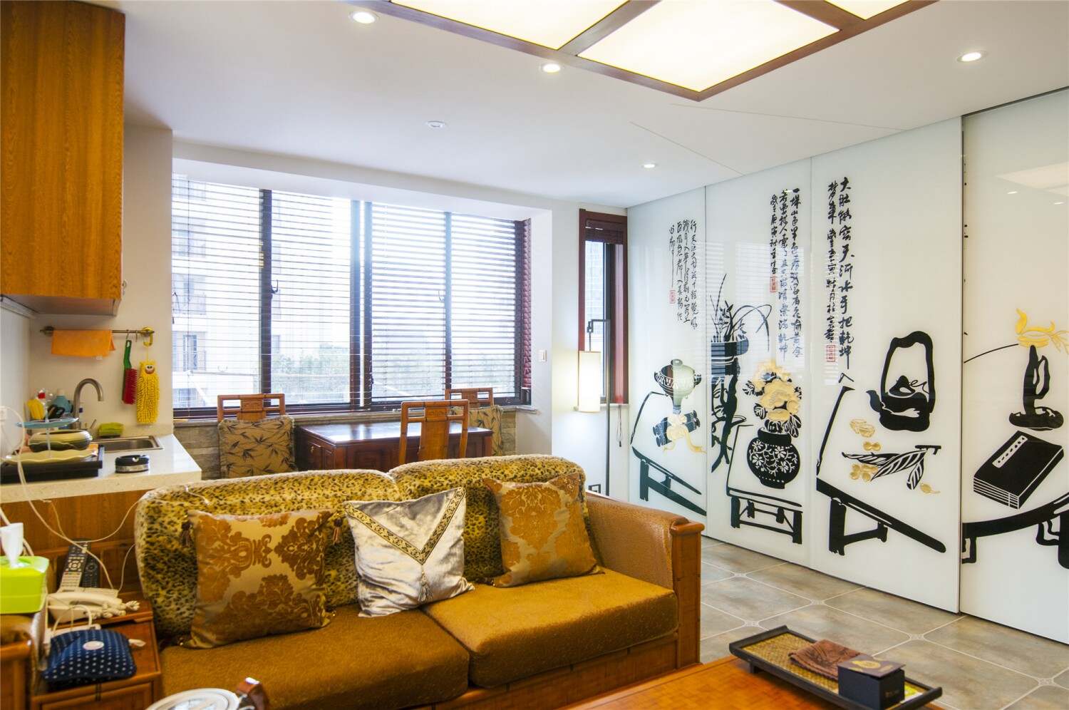 92平现代中式风格装修客厅背景墙设计图