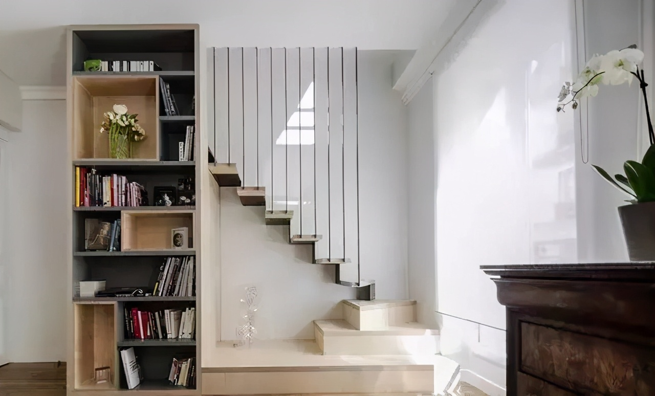 楼梯下的奇妙设计方案让空间完美利用