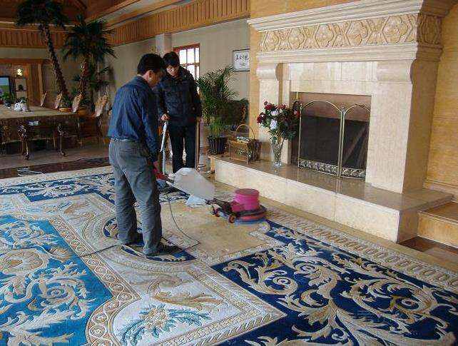 家中地毯用久了如何清洗  正确的保养方法才会寿命更长
