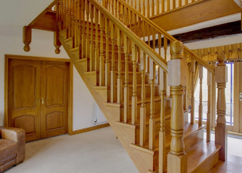 复式房装修楼梯安装关键是什么 安全又美观的安装方法