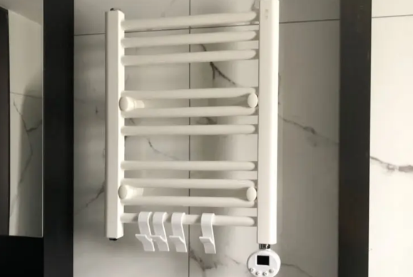 毛巾杆安图片