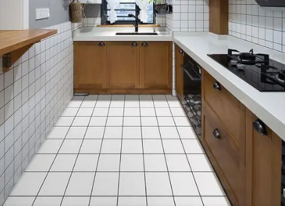 厨房地面防滑有什么处理方法 哪些物品能防滑