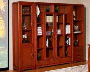 书房家具选择很重要 全实木书柜是优选